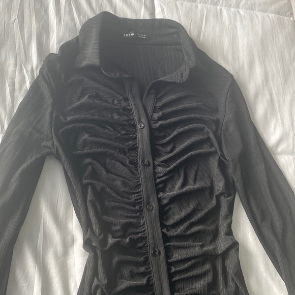 Rouched button down mini dress - Picture 2 of 3